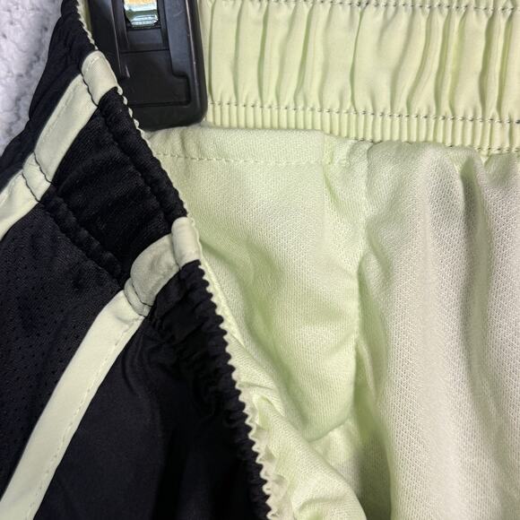 Nike Dri-Fit Tempo Womens Running Shorts black/lime ice small - Picture 5 of 6
